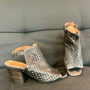 Fabianelli Black Leather Block Heels